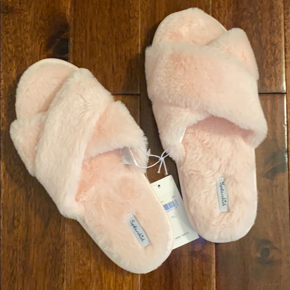 NWT Splendid pink fuzzy cushioned slippers, M/L